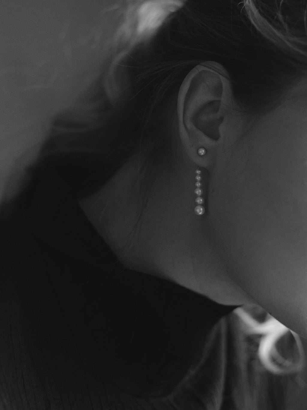 MATpearl Silver Ear Object