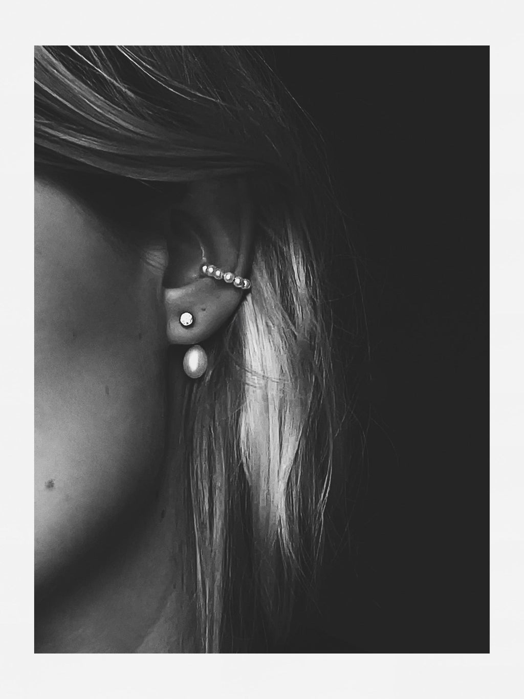 oVo Silver Ear Object